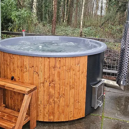 Balistyle Incl Hottub Near Amsterdam And Haarlem 別荘